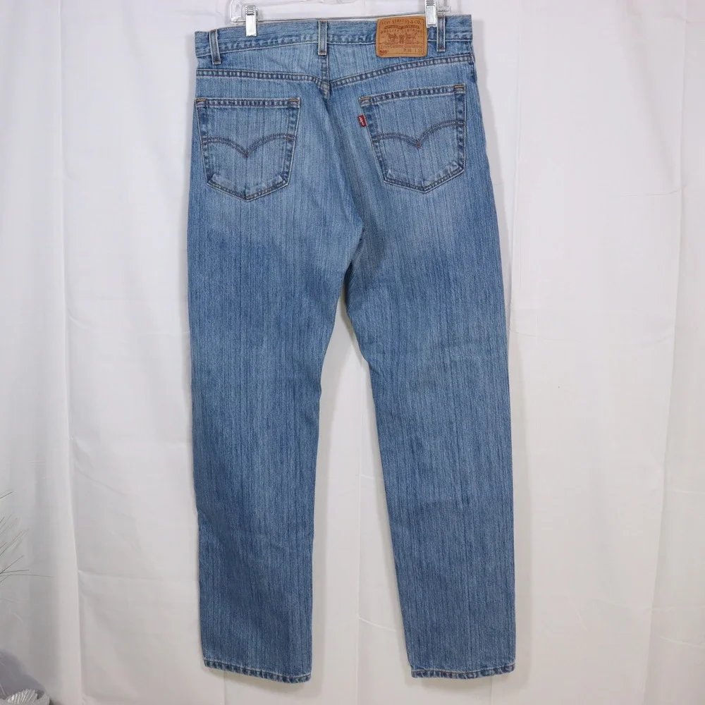 Levi's 505 Jeans Mens‎ 36x32 Blue Straight Leg Medium Wash USA